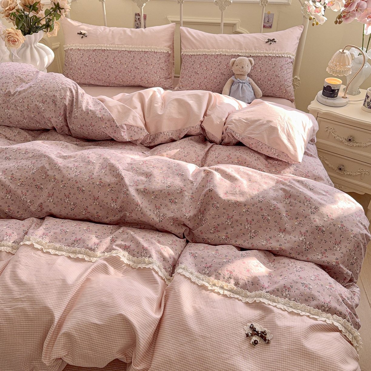 91家纺网 家纺一手货源 找家纺 （总）安莱生活 2026年新品全棉纯棉小碎花刺绣花边款四件套-小碎花系列