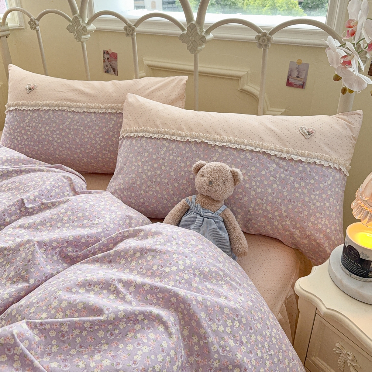 91家纺网 家纺一手货源 找家纺 安莱生活 2026年新品全棉纯棉小碎花刺绣花边款四件套-小碎花系列 花梦紫