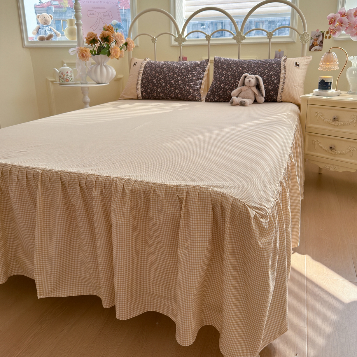 91家纺网 家纺一手货源 找家纺 安莱生活 2026年新品全棉纯棉小碎花刺绣花边款四件套-小碎花系列 漫语花