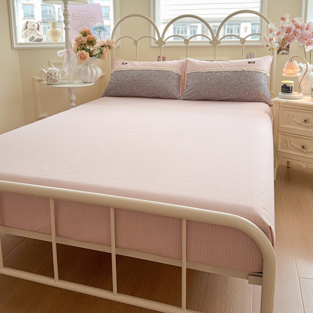 91家纺网 家纺一手货源 找家纺 安莱生活 2026年新品全棉纯棉小碎花刺绣花边款四件套-小碎花系列 泡芙花园