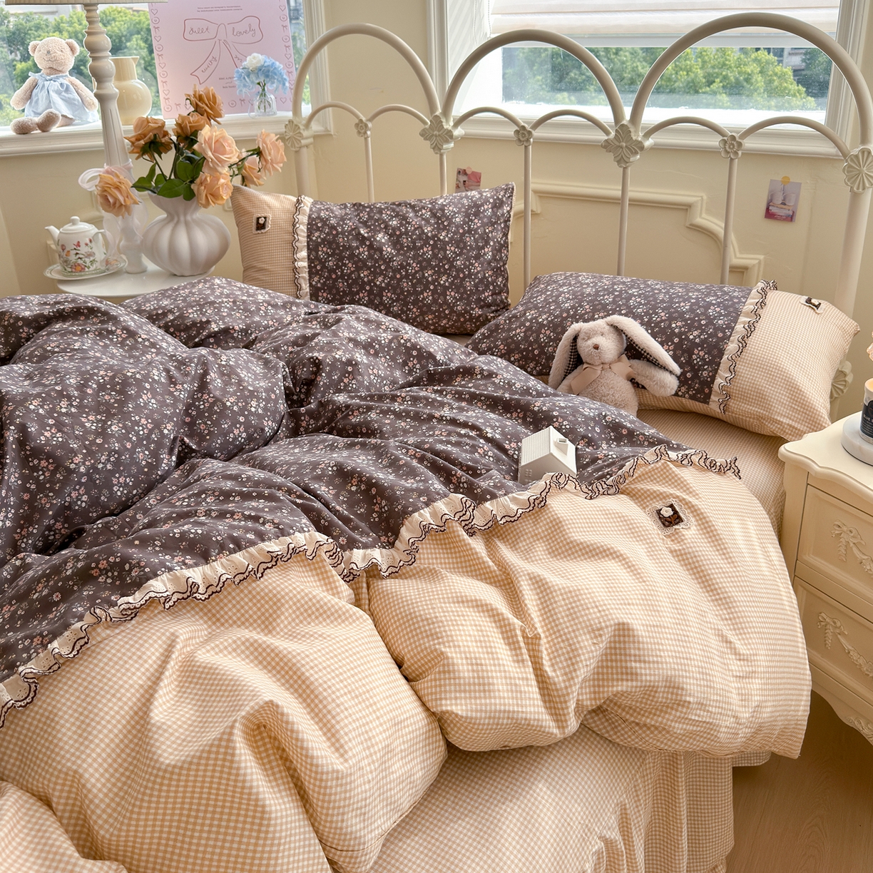 91家纺网 家纺一手货源 找家纺 安莱生活 2026年新品全棉纯棉小碎花刺绣花边款四件套-小碎花系列 漫语花