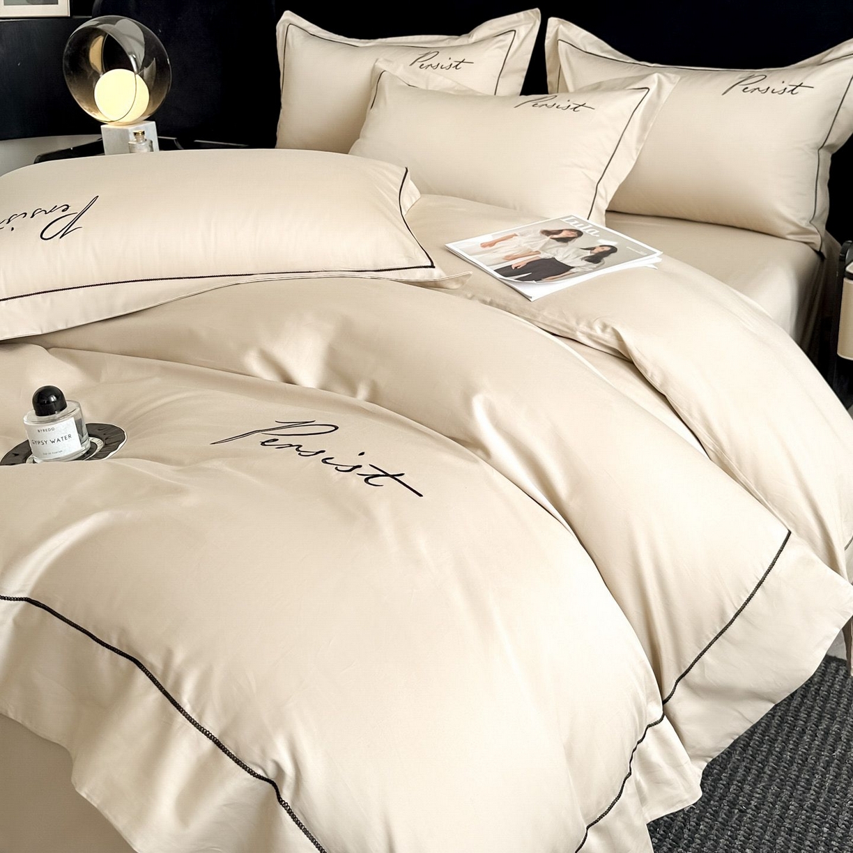 91家纺网 家纺一手货源 找家纺 新方向 2026新款刺绣全棉100s贡缎长绒棉四件套-持之以恒（严格控价.低于卖价.不给供货. 标准348元 加大368元） 持之以恒-香槟