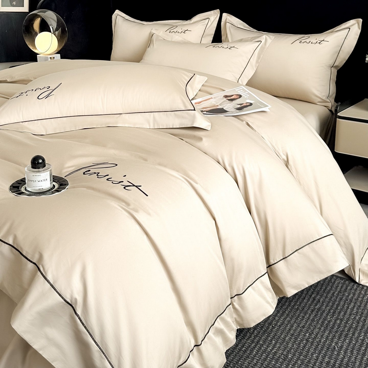 91家纺网 家纺一手货源 找家纺 新方向 2026新款刺绣全棉100s贡缎长绒棉四件套-持之以恒（严格控价.低于卖价.不给供货. 标准348元 加大368元） 持之以恒-香槟