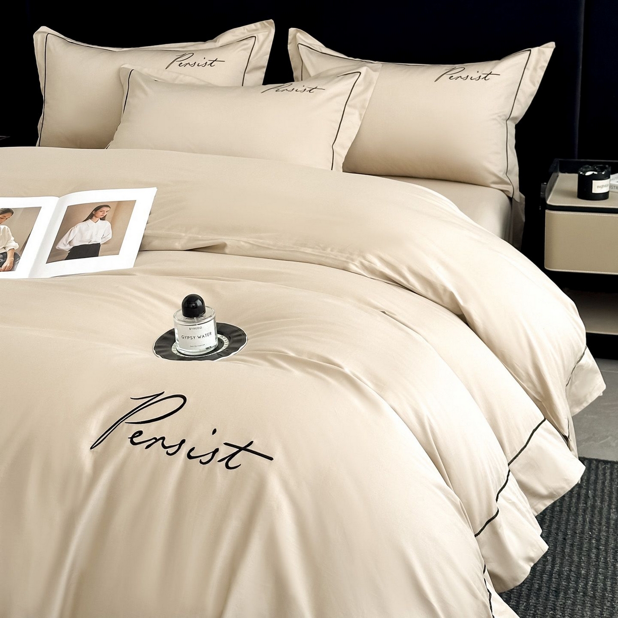 91家纺网 家纺一手货源 找家纺 新方向 2026新款刺绣全棉100s贡缎长绒棉四件套-持之以恒（严格控价.低于卖价.不给供货. 标准348元 加大368元） 持之以恒-香槟