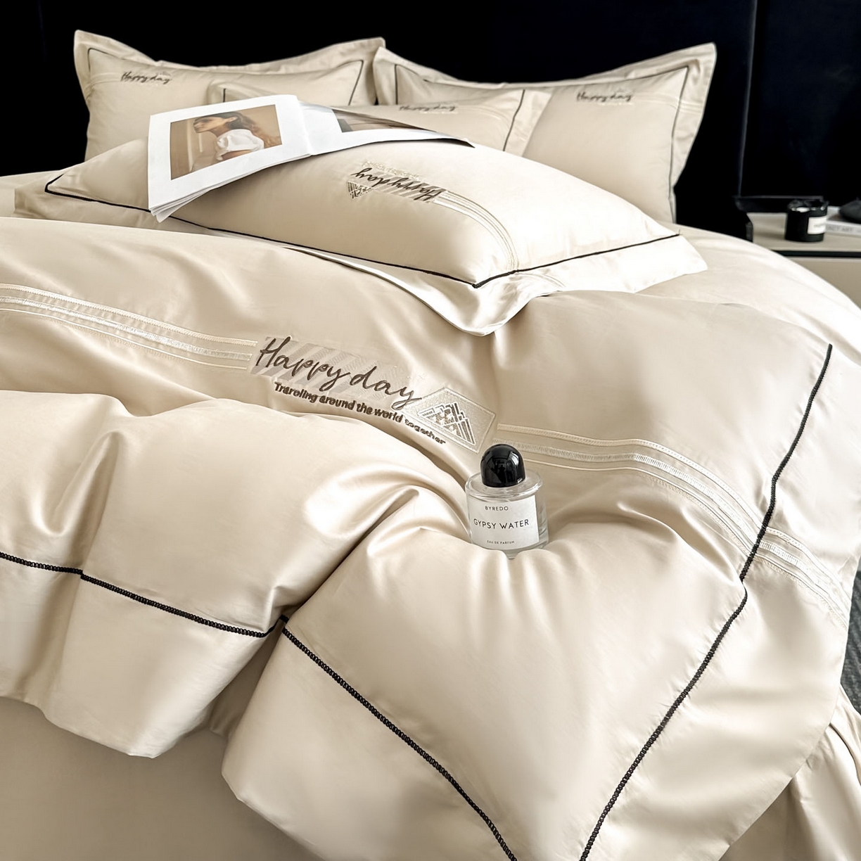 91家纺网 家纺一手货源 找家纺 新方向 2026新款刺绣全棉100s贡缎长绒棉四件套-亚瑟（严格控价.低于卖价.不给供货. 标准358元 加大378元） 亚瑟-香槟