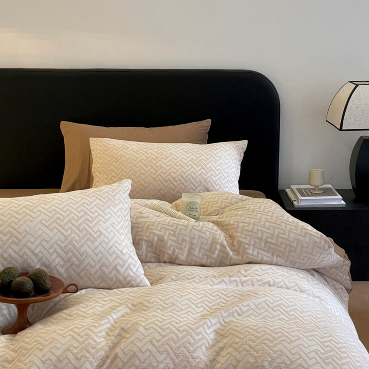 91家纺网 家纺一手货源 找家纺 ab家纺 2026新款全棉纯棉三层纱提花四件套 菱形格-米咖