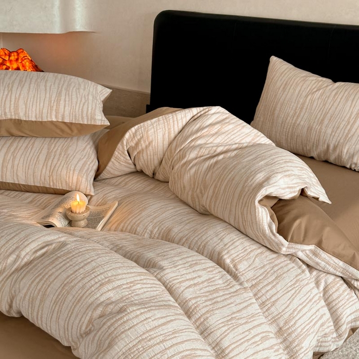 91家纺网 家纺一手货源 找家纺 ab家纺 2026新款全棉纯棉三层纱提花四件套 米亚-米咖