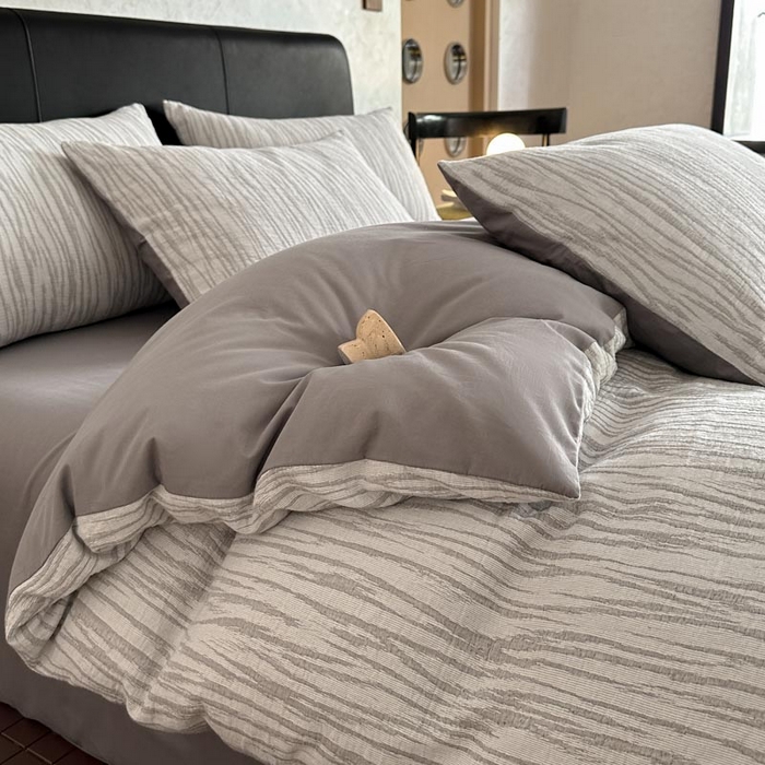 91家纺网 家纺一手货源 找家纺 ab家纺 2026新款全棉纯棉三层纱提花四件套 米亚-灰