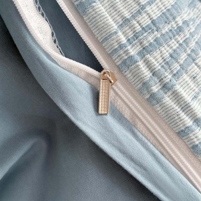 91家纺网 家纺一手货源 找家纺 ab家纺 2026新款全棉纯棉三层纱提花四件套 米亚-浅蓝