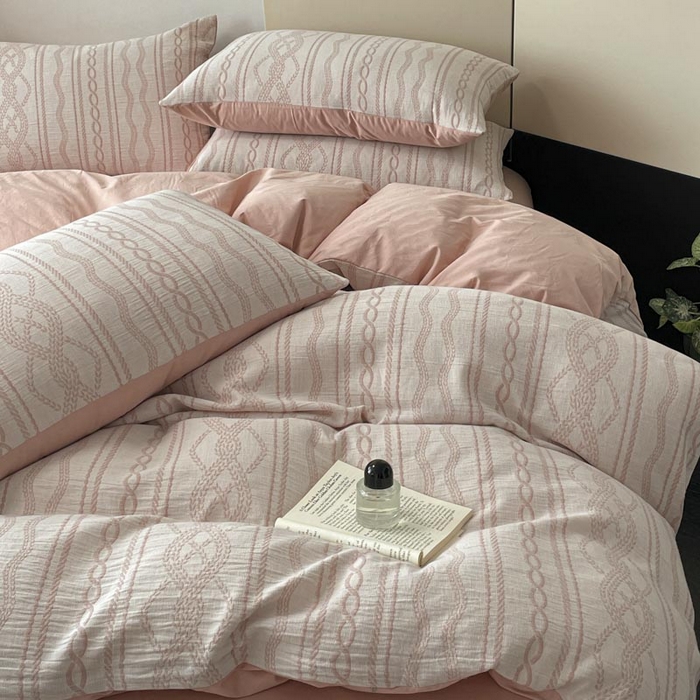 91家纺网 家纺一手货源 找家纺 ab家纺 2026新款全棉纯棉三层纱提花四件套 暖阳-粉