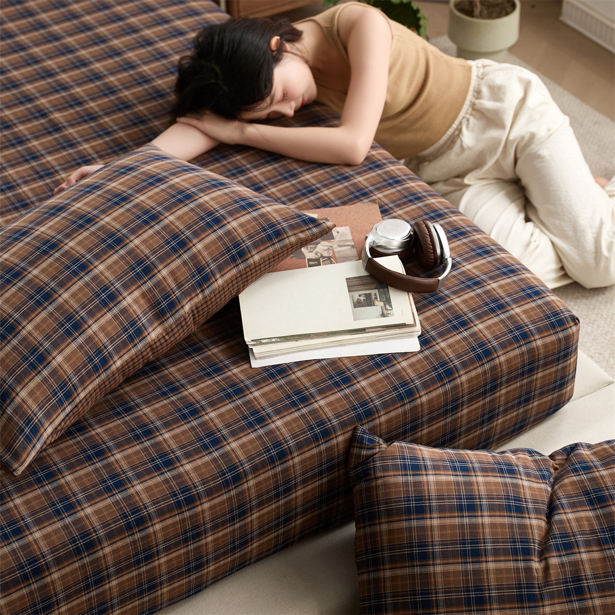 91家纺网 家纺一手货源 找家纺 启程家纺 2026新款纯棉水洗棉复古大格系列多规格纯棉床笠 苏格兰藏蓝大格