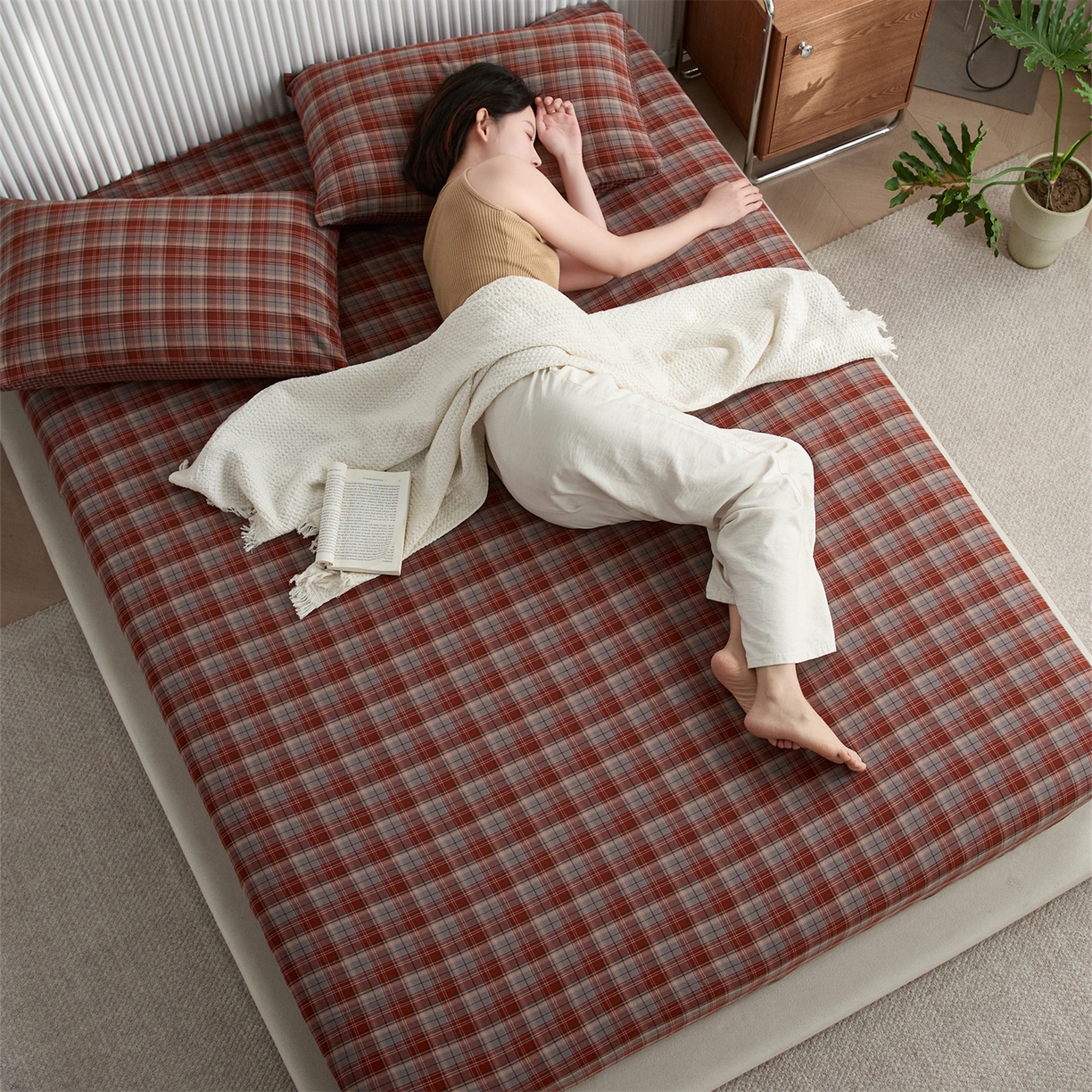 91家纺网 家纺一手货源 找家纺 启程家纺 2026新款纯棉水洗棉复古大格系列多规格纯棉床笠 苏格兰红大格