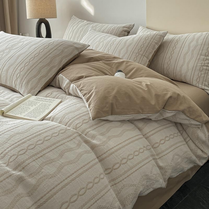 91家纺网 家纺一手货源 找家纺 ab家纺 2026新款全棉纯棉三层纱提花四件套 暖阳-咖