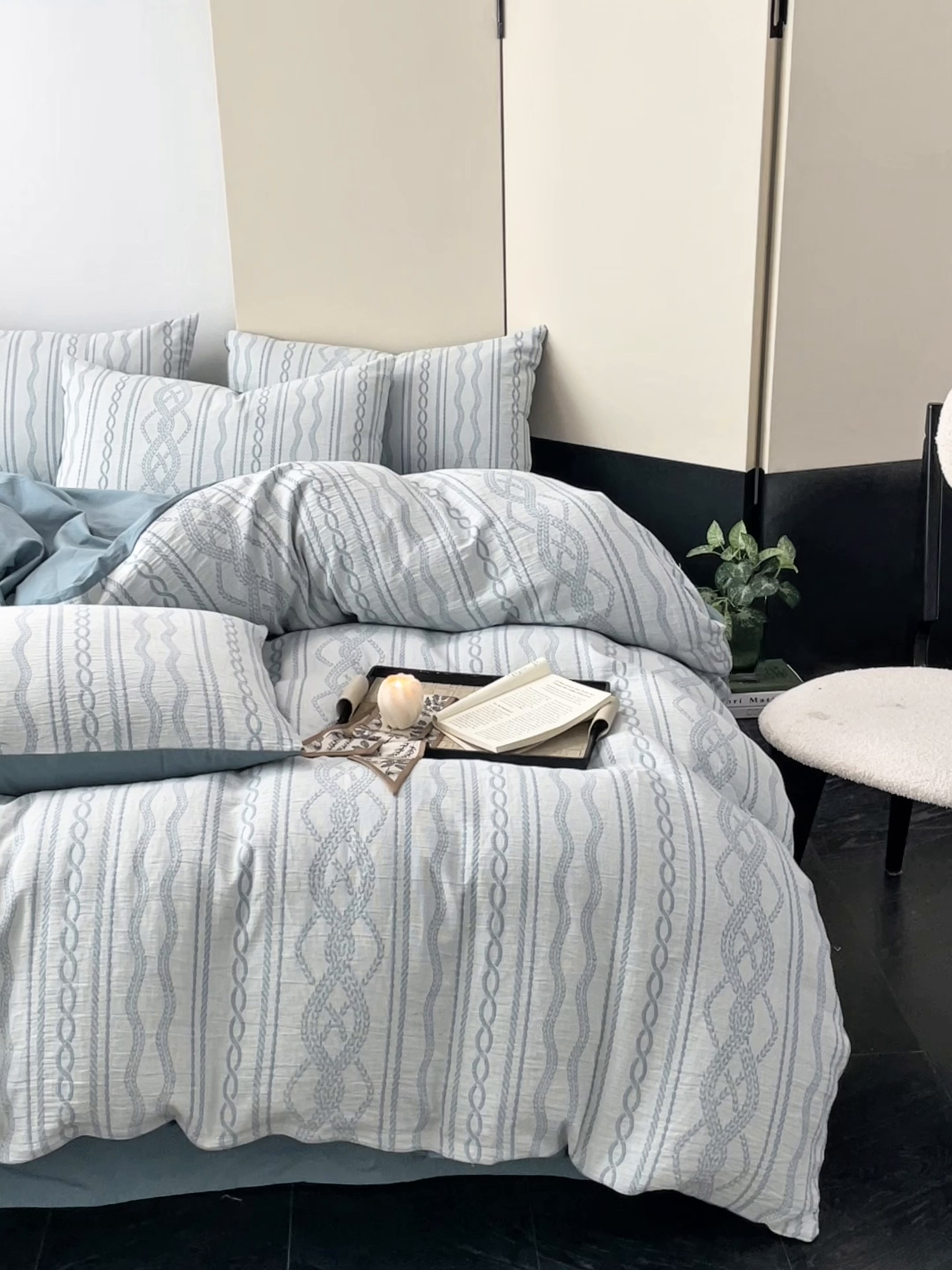 91家纺网 家纺一手货源 找家纺 ab家纺 2026新款全棉纯棉三层纱提花四件套 暖阳-兰