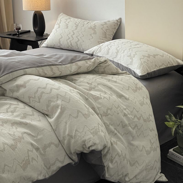 91家纺网 家纺一手货源 找家纺 ab家纺 2026新款全棉纯棉三层纱提花四件套 素影-灰