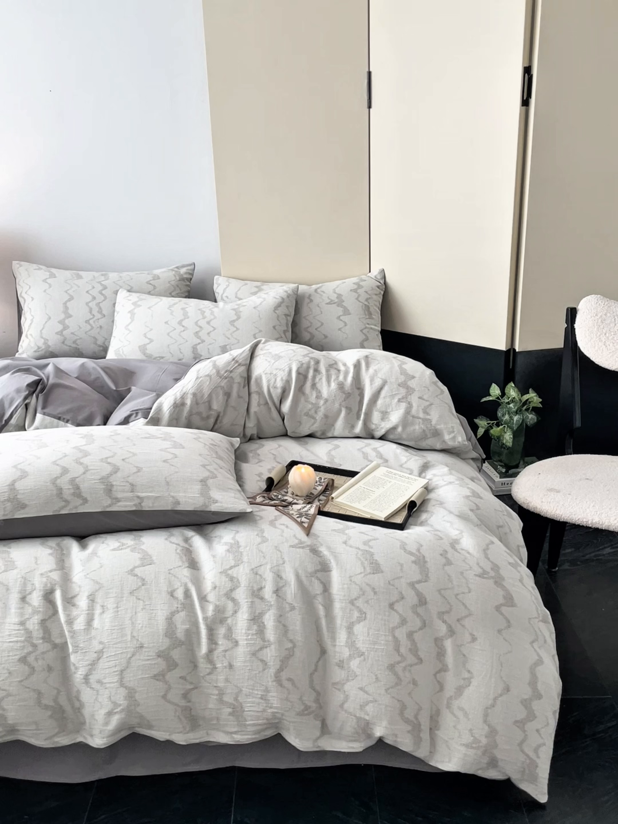 91家纺网 家纺一手货源 找家纺 ab家纺 2026新款全棉纯棉三层纱提花四件套 素影-灰