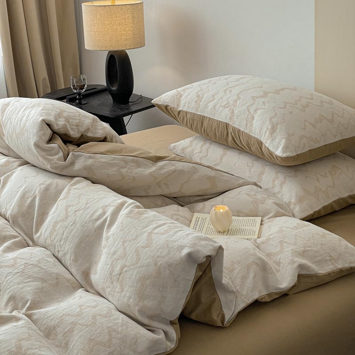 91家纺网 家纺一手货源 找家纺 ab家纺 2026新款全棉纯棉三层纱提花四件套 素影-咖