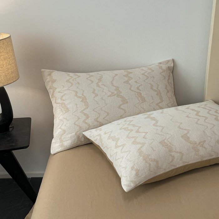 91家纺网 家纺一手货源 找家纺 ab家纺 2026新款全棉纯棉三层纱提花四件套 素影-咖