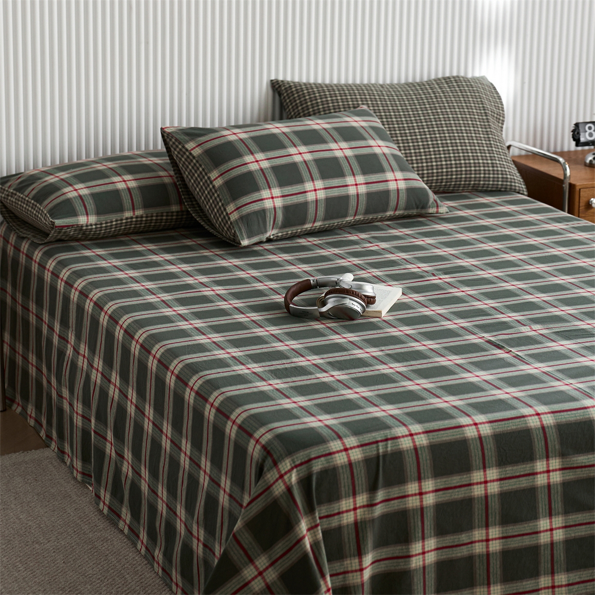 91家纺网 家纺一手货源 找家纺 启程家纺 2026新款纯棉水洗棉复古大格系列多规格纯棉床单 摩登大绿