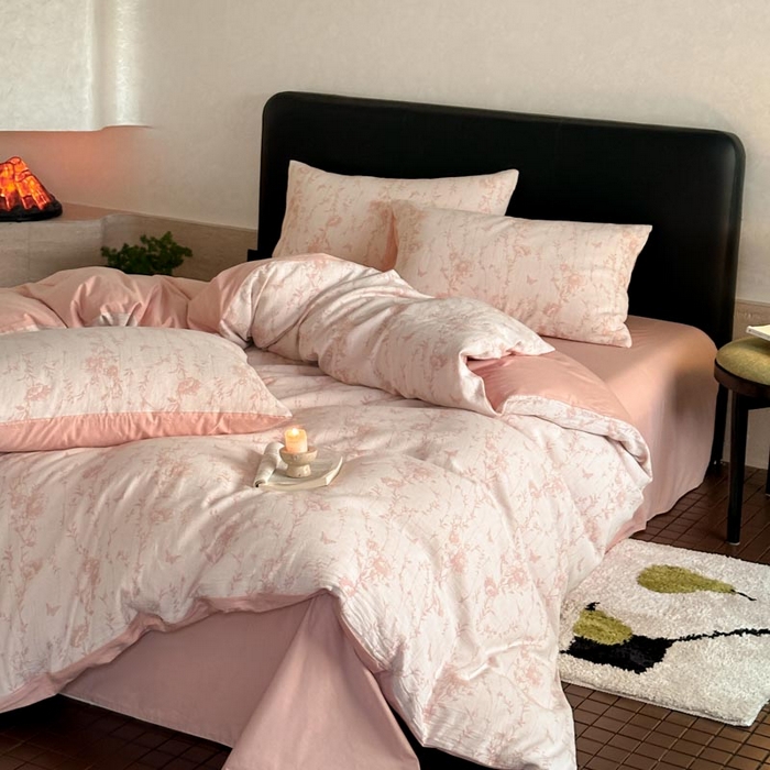 91家纺网 家纺一手货源 找家纺 ab家纺 2026新款全棉纯棉三层纱提花四件套 茵荔-粉