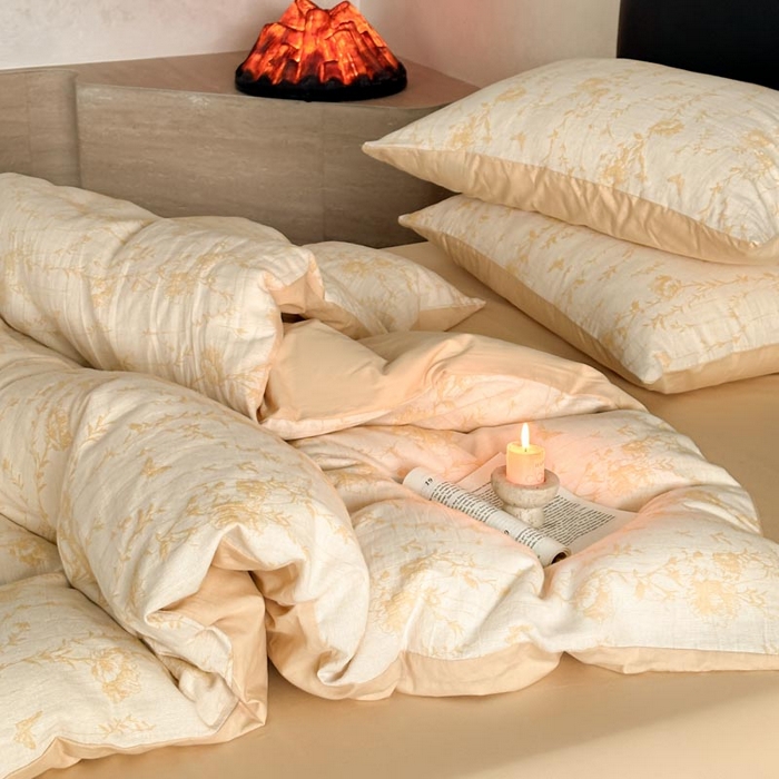 91家纺网 家纺一手货源 找家纺 ab家纺 2026新款全棉纯棉三层纱提花四件套 茵荔-浅黄