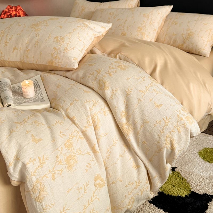 91家纺网 家纺一手货源 找家纺 ab家纺 2026新款全棉纯棉三层纱提花四件套 茵荔-浅黄