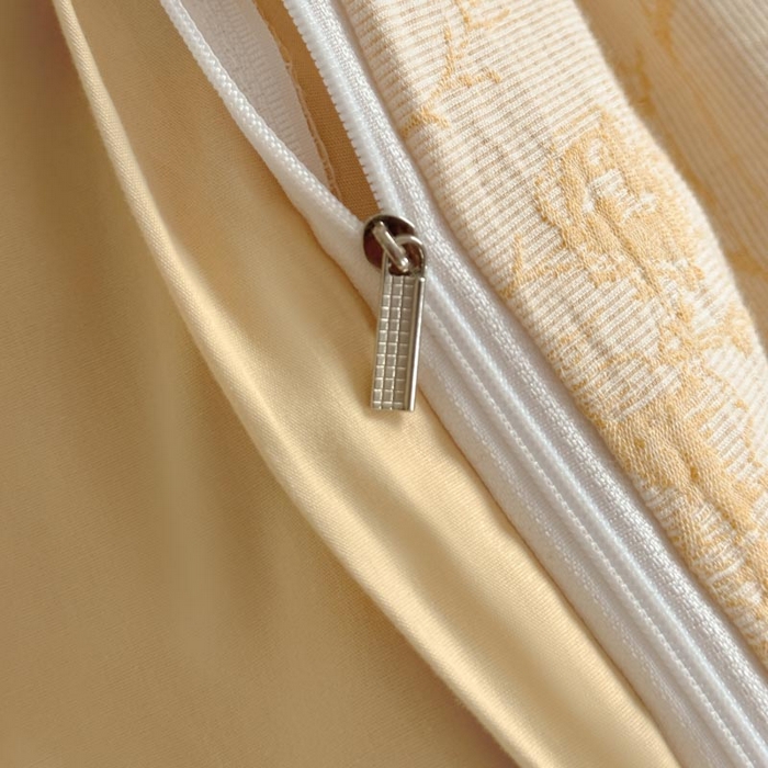 91家纺网 家纺一手货源 找家纺 ab家纺 2026新款全棉纯棉三层纱提花四件套 茵荔-浅黄