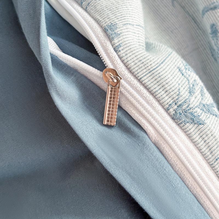 91家纺网 家纺一手货源 找家纺 ab家纺 2026新款全棉纯棉三层纱提花四件套 茵荔-浅蓝