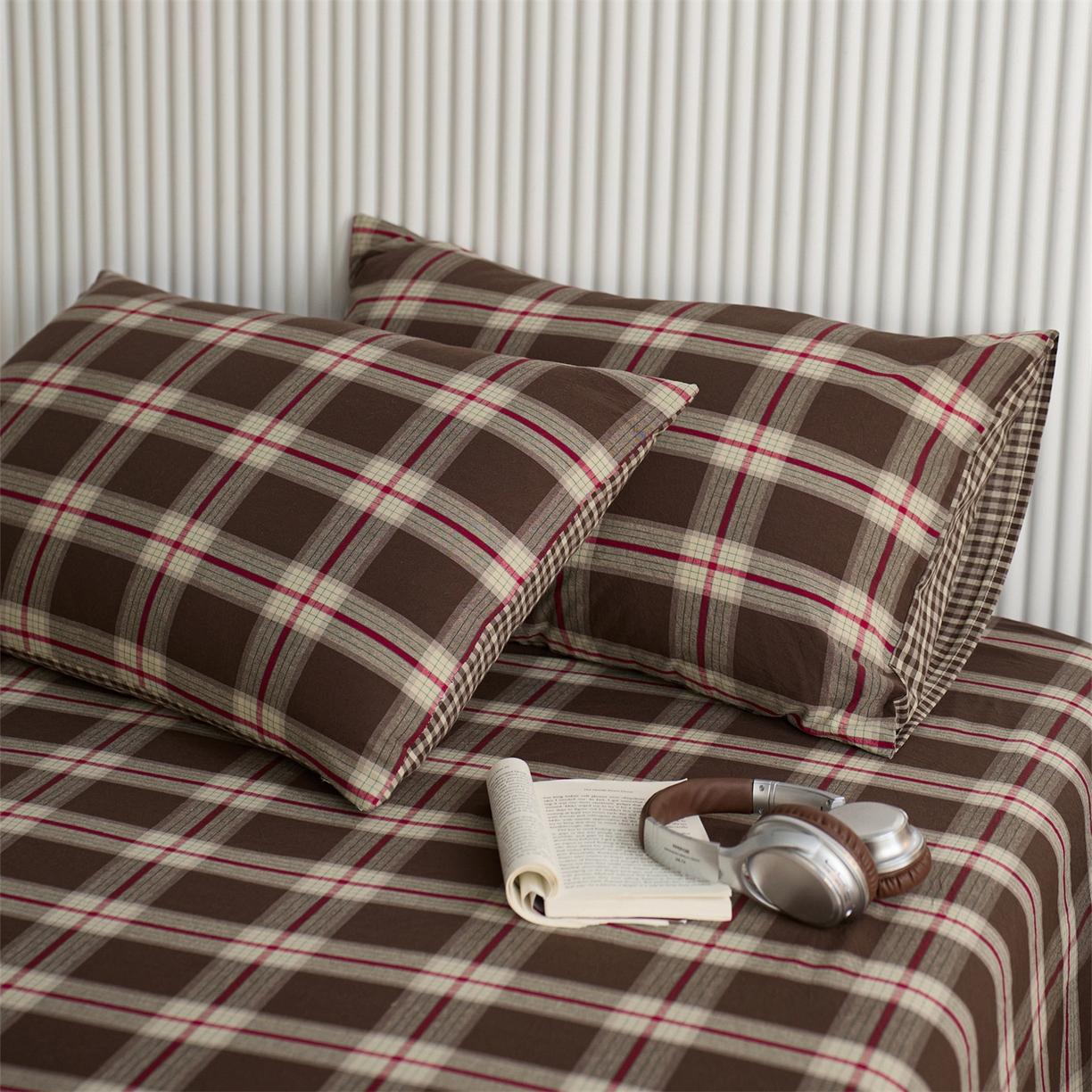 91家纺网 家纺一手货源 找家纺 启程家纺 2026新款纯棉水洗棉复古大格系列多规格纯棉枕套 摩登大咖