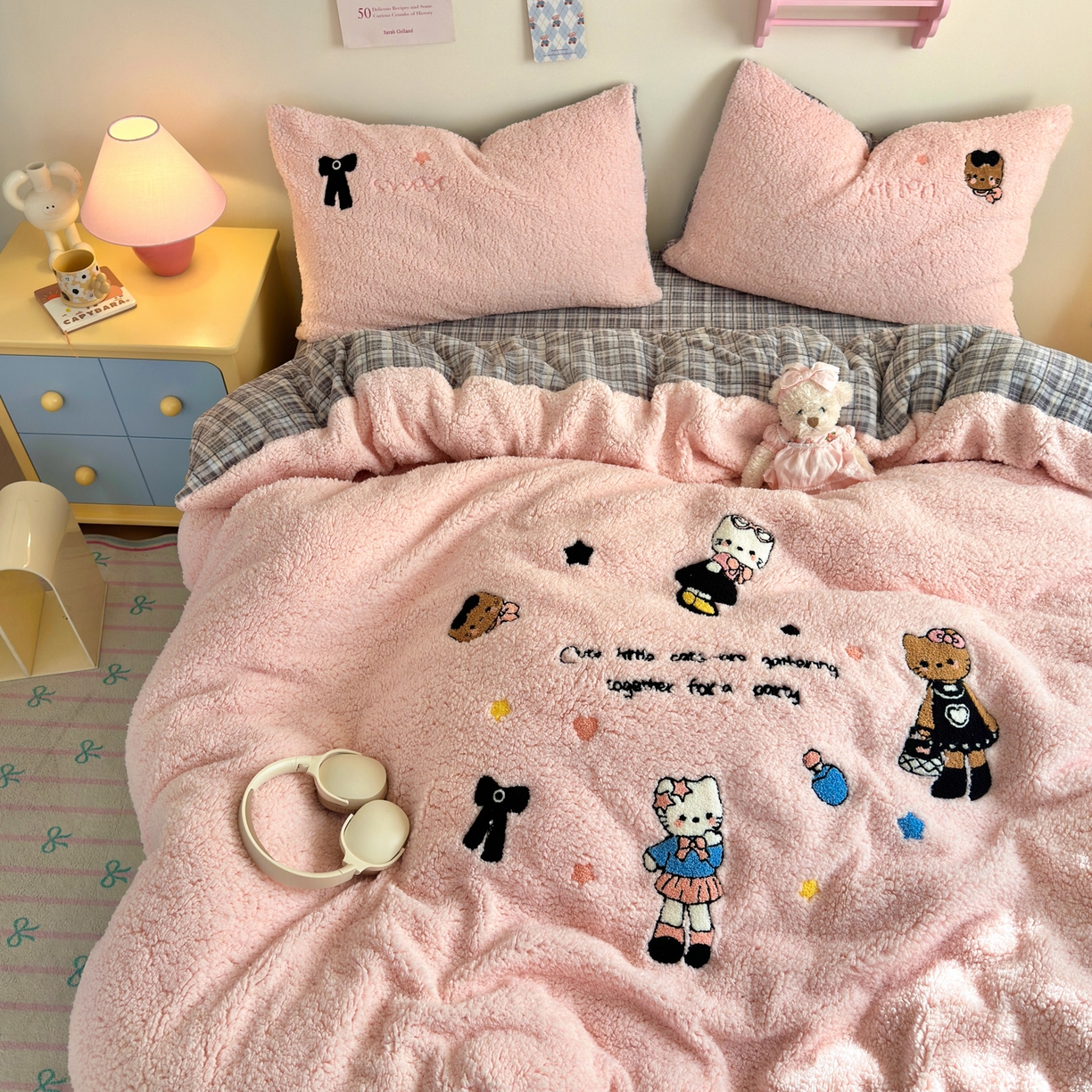 91家纺网 家纺一手货源 找家纺 （总）乐童家纺 2025新款高克重羊羔毛毛巾绣四件套