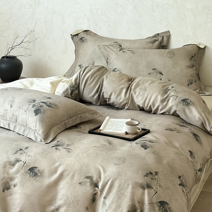 91家纺网 家纺一手货源 找家纺 Mr.pig猪先生水洗棉 2025新款保暖舒适羊毛印花工艺四件套 清欢-绿