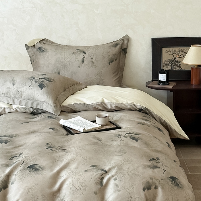 91家纺网 家纺一手货源 找家纺 Mr.pig猪先生水洗棉 2025新款保暖舒适羊毛印花工艺四件套 清欢-绿