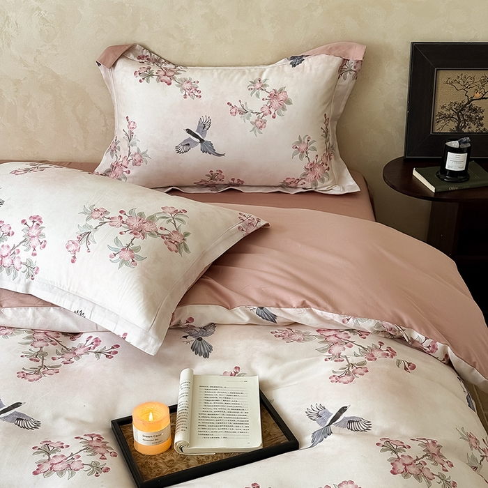 91家纺网 家纺一手货源 找家纺 Mr.pig猪先生水洗棉 2025新款羊毛印花工艺宽边四件套 棠鹊鸣春-宽边