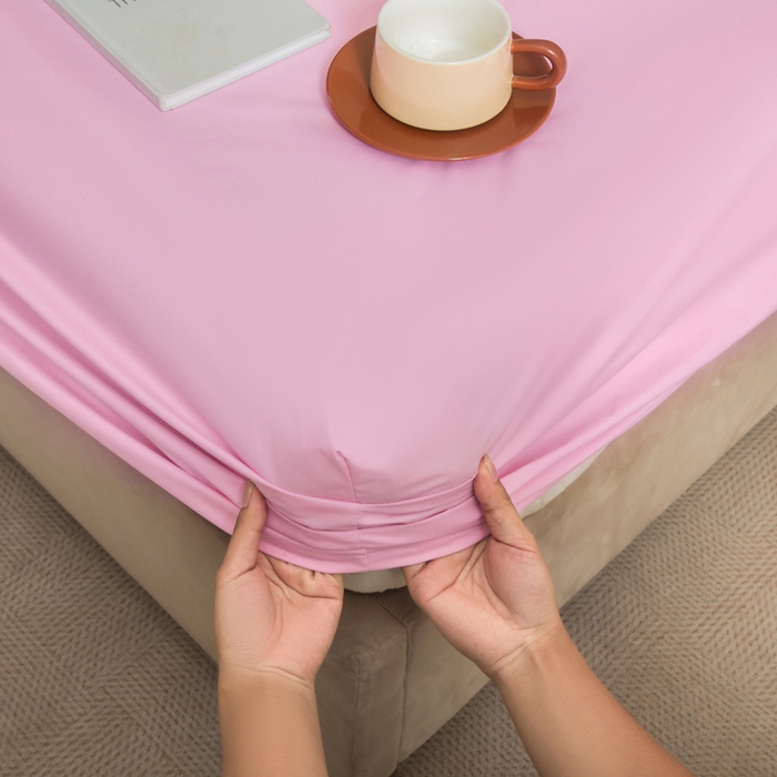 91家纺网 家纺一手货源 找家纺 三悦四季 2026新款纯色亲肤磨毛防水床笠跨境直播爆款床笠三件套外贸可定制任意尺寸 粉色