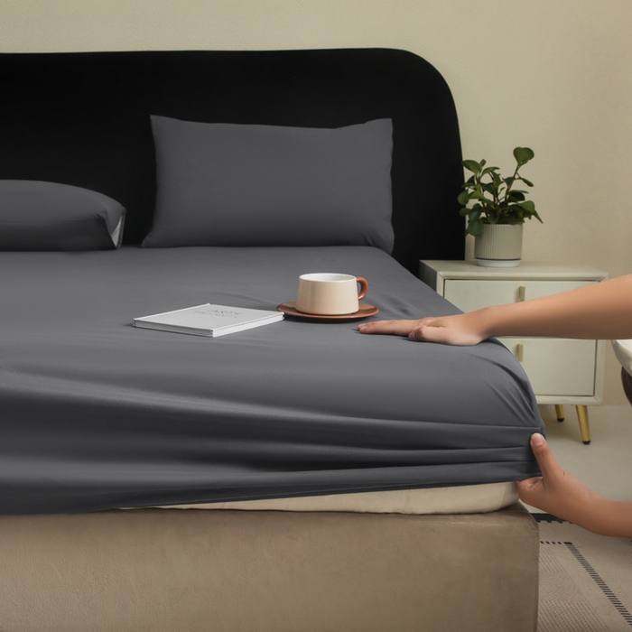 91家纺网 家纺一手货源 找家纺 三悦四季 2026新款纯色亲肤磨毛防水床笠跨境直播爆款床笠三件套外贸可定制任意尺寸 深灰