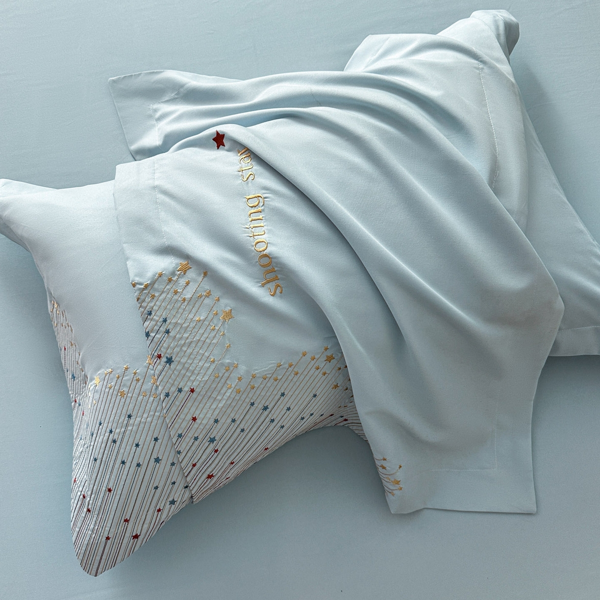 91家纺网 家纺一手货源 找家纺 苏源家居 2026新款轻奢风刺绣亲肤棉磨毛四件套 璀璨-天空蓝