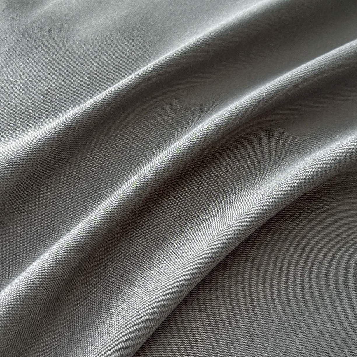 91家纺网 家纺一手货源 找家纺 苏源家居 2026新款轻奢风刺绣亲肤棉磨毛四件套 璀璨-高级灰