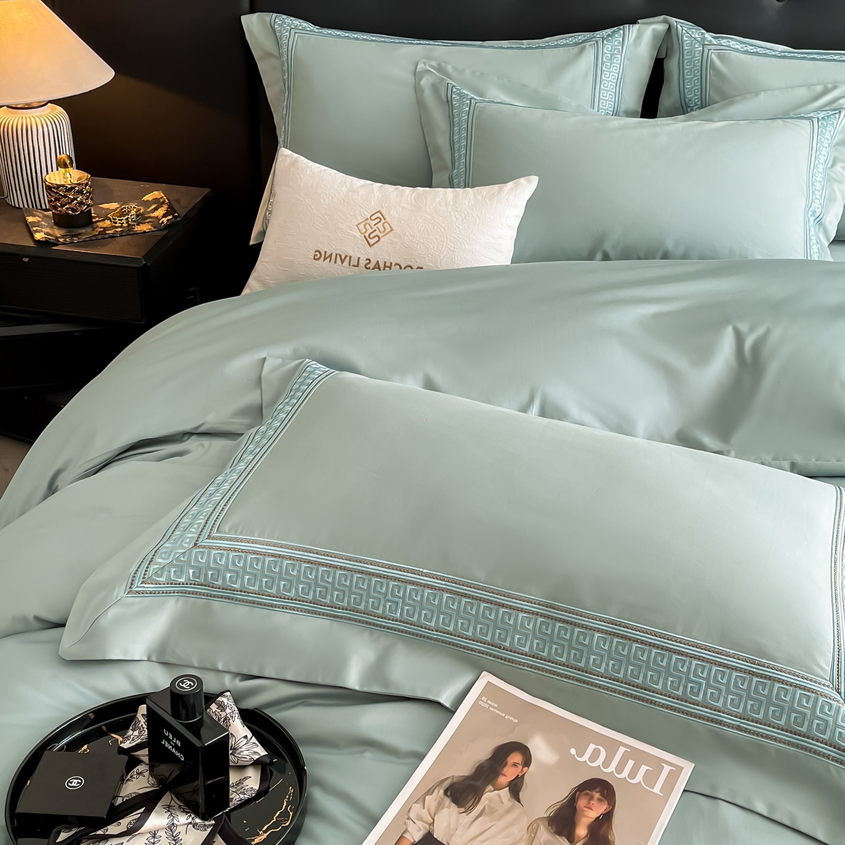 91家纺网 家纺一手货源 找家纺 置顶家纺 2025新款简希亲肤重工刺绣系列四件套 简希-樊星蓝