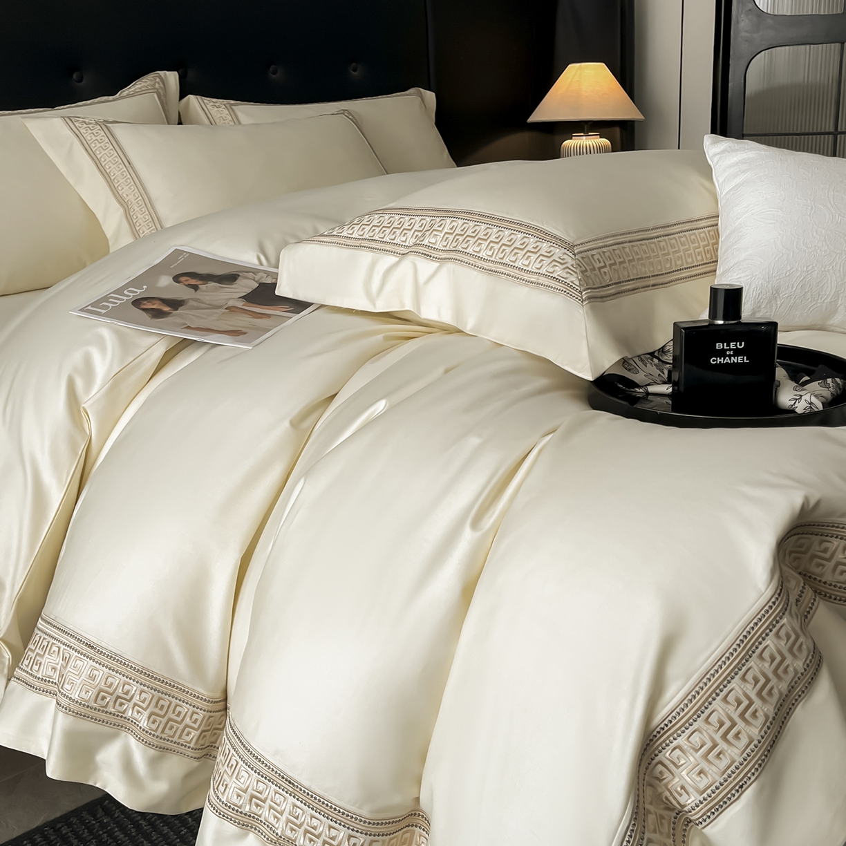 91家纺网 家纺一手货源 找家纺 置顶家纺 2025新款简希亲肤重工刺绣系列四件套 简希-奶昔白