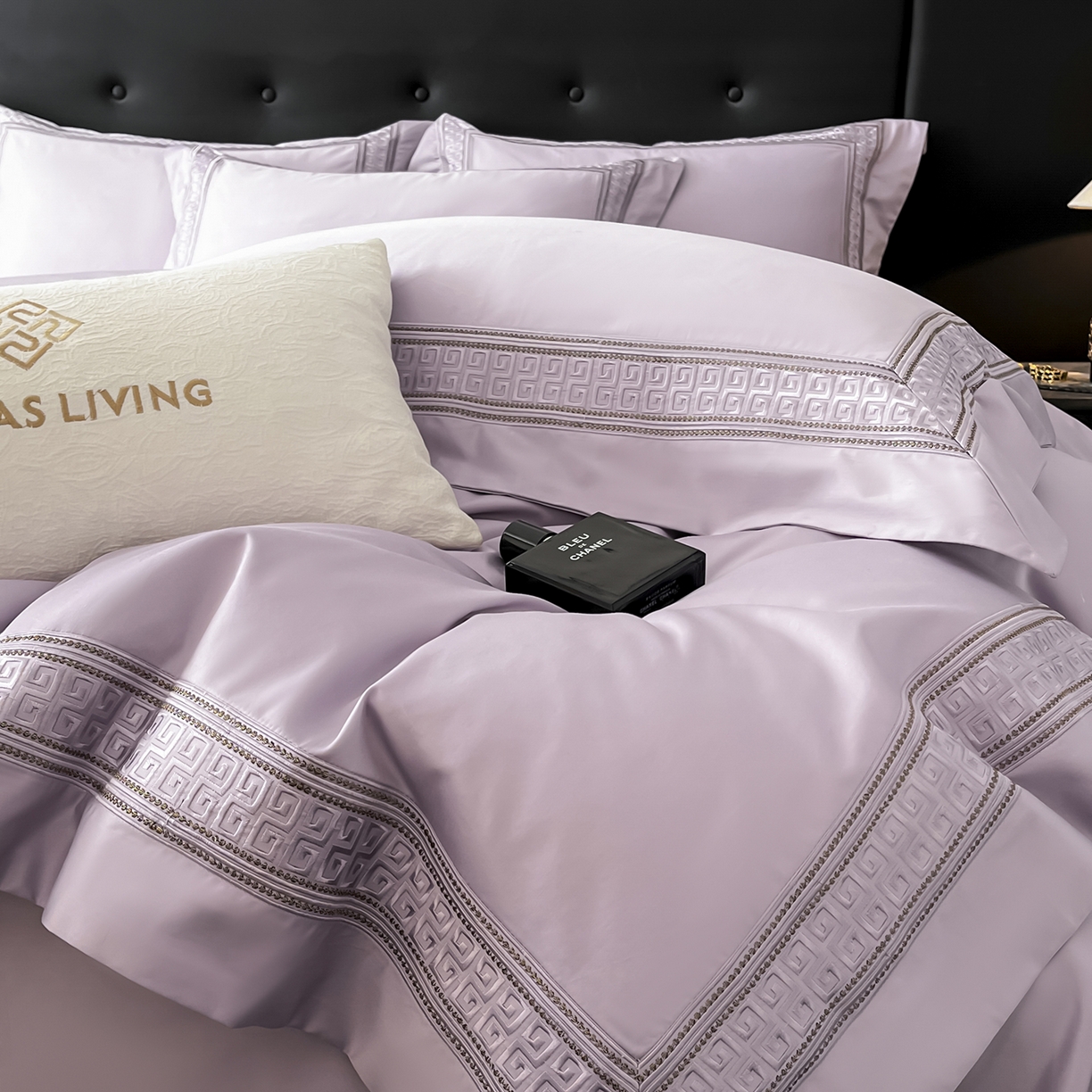 91家纺网 家纺一手货源 找家纺 置顶家纺 2025新款简希亲肤重工刺绣系列四件套 简希-香芋紫