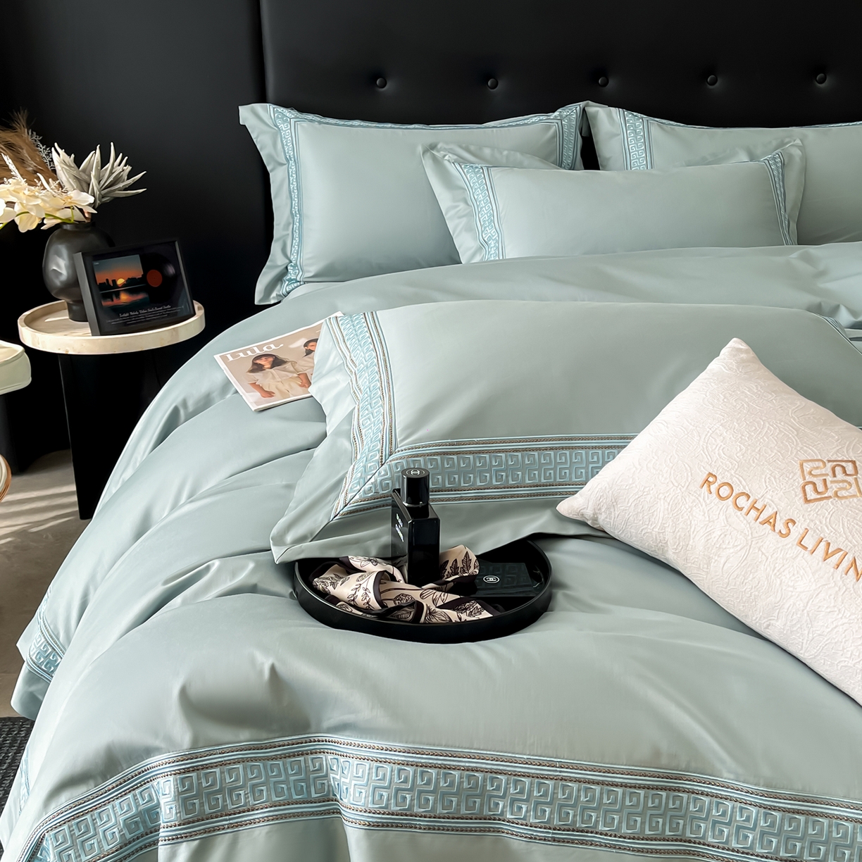 91家纺网 家纺一手货源 找家纺 置顶家纺 2025新款简希亲肤重工刺绣系列四件套 简希-樊星蓝