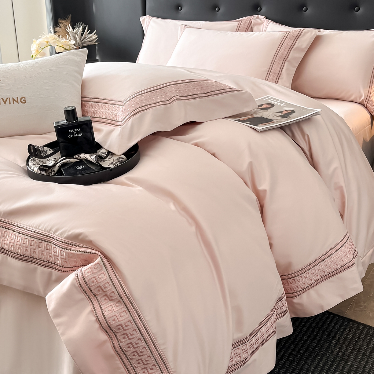 91家纺网 家纺一手货源 找家纺 置顶家纺 2025新款简希亲肤重工刺绣系列四件套 简希-粉