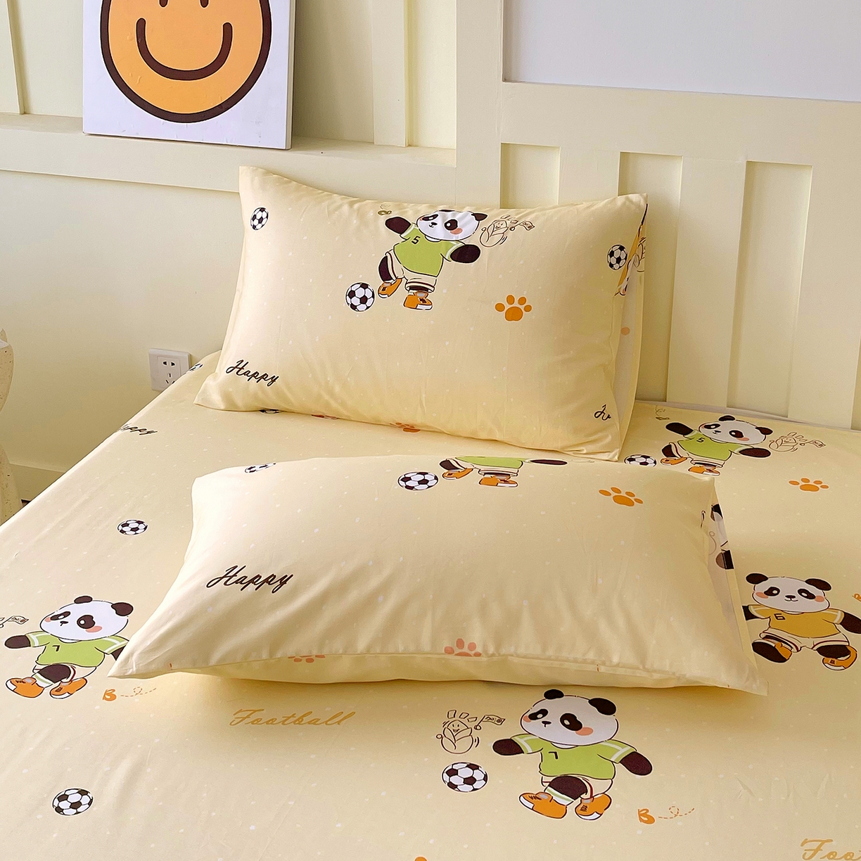 91家纺网 家纺一手货源 找家纺 金鑫汇家纺 2026新款13070全棉单品套件系列-成人床A版单床单 足球争霸赛-黄