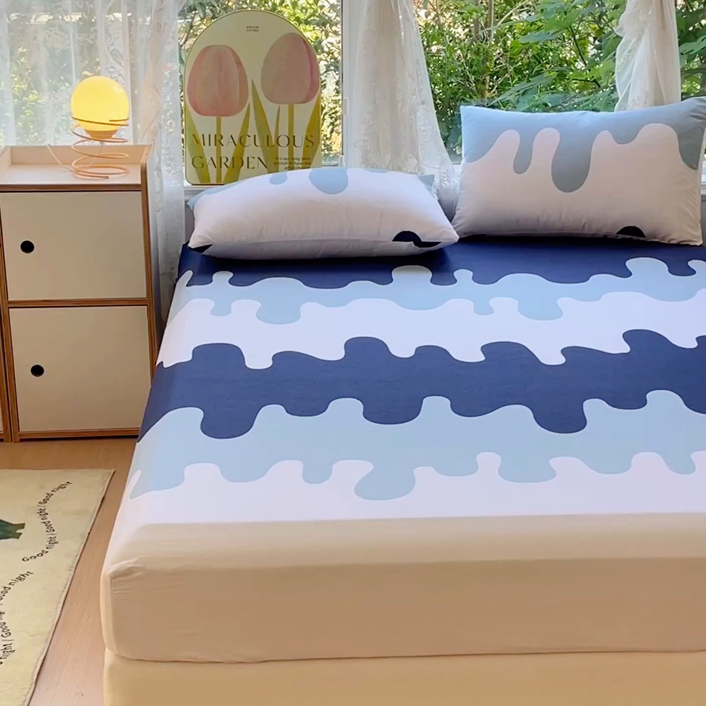 91家纺网 家纺一手货源 找家纺 金鑫汇家纺 2026新款13070全棉单品套件系列-成人床：A版单床笠 奶油蓝