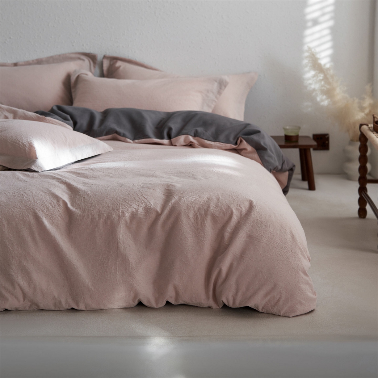 91家纺网 家纺一手货源 找家纺 笙意家纺 2025新款全棉A版棉麻B版13372四件套-云缦系列 云缦粉