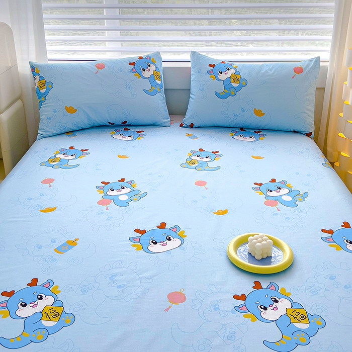 91家纺网 家纺一手货源 找家纺 金鑫汇家纺 2026新款13070全棉单品套件系列-成人床：A版单床笠 瑞龙送福