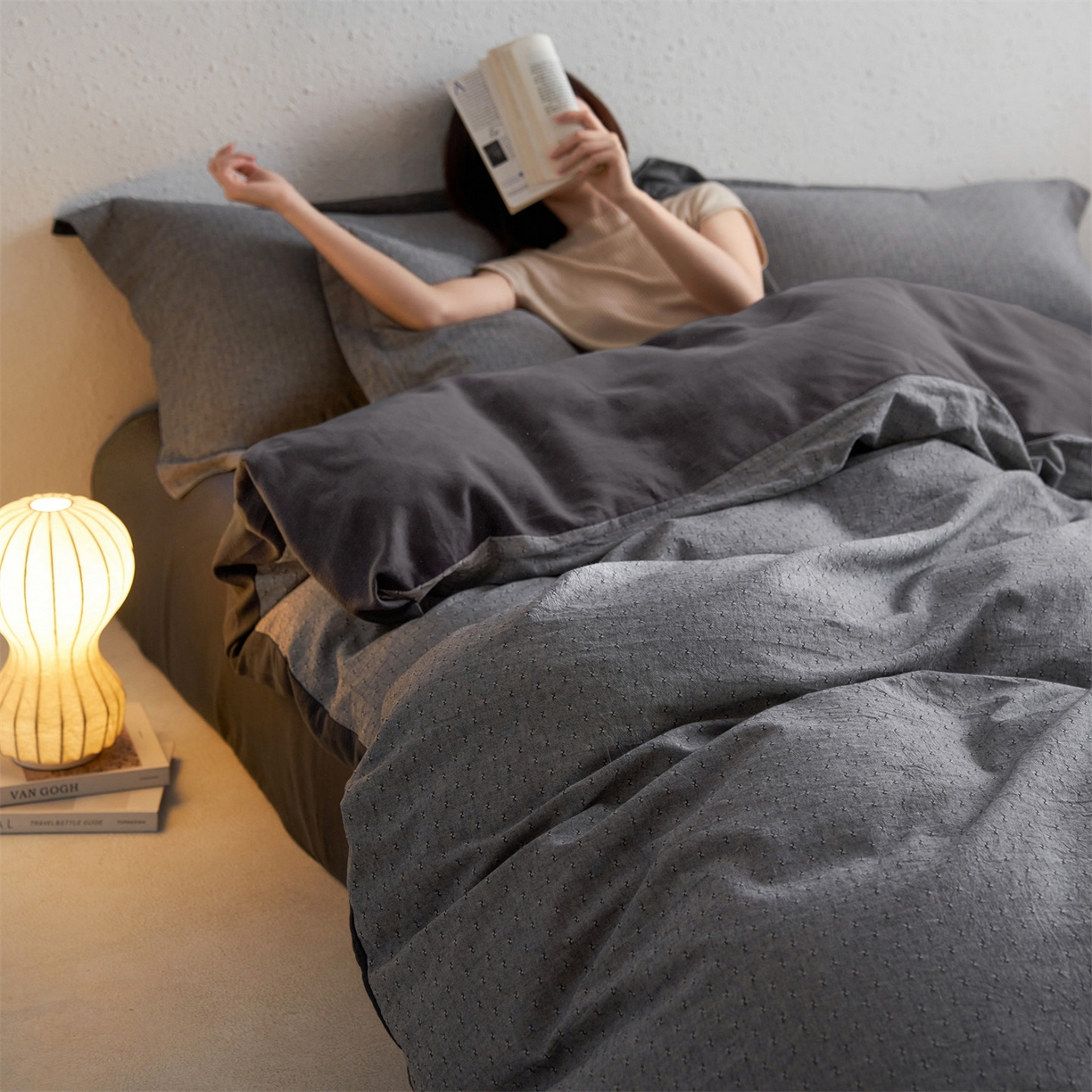 91家纺网 家纺一手货源 找家纺 笙意家纺 2025新款全棉A版棉麻B版13372四件套-云缦系列 云缦灰