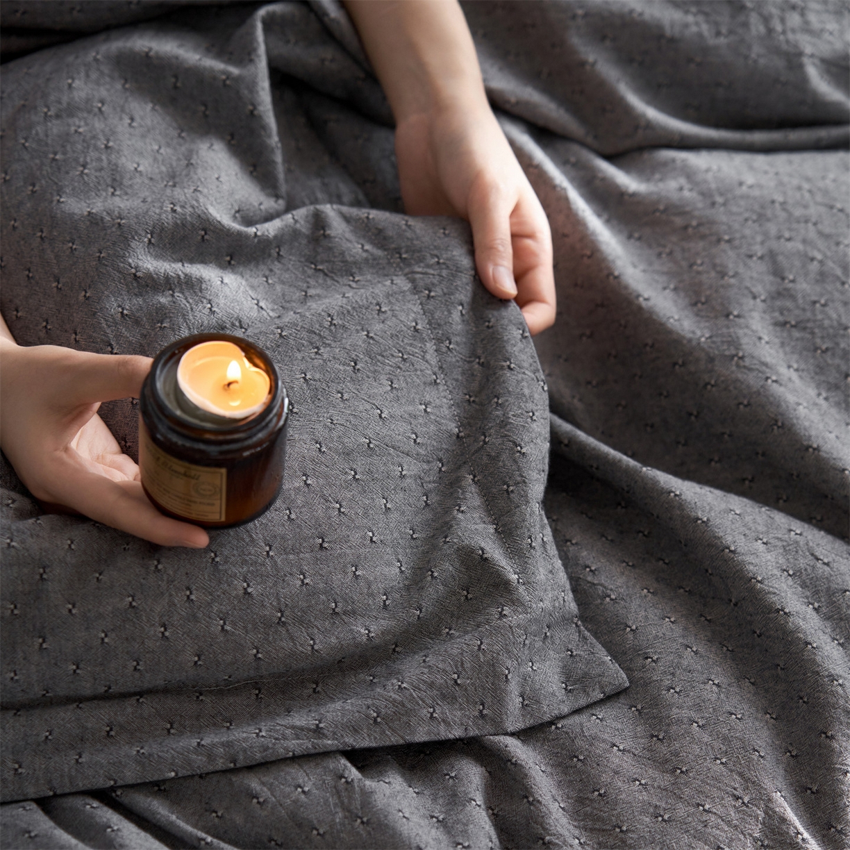 91家纺网 家纺一手货源 找家纺 笙意家纺 2025新款全棉A版棉麻B版13372四件套-云缦系列 云缦灰