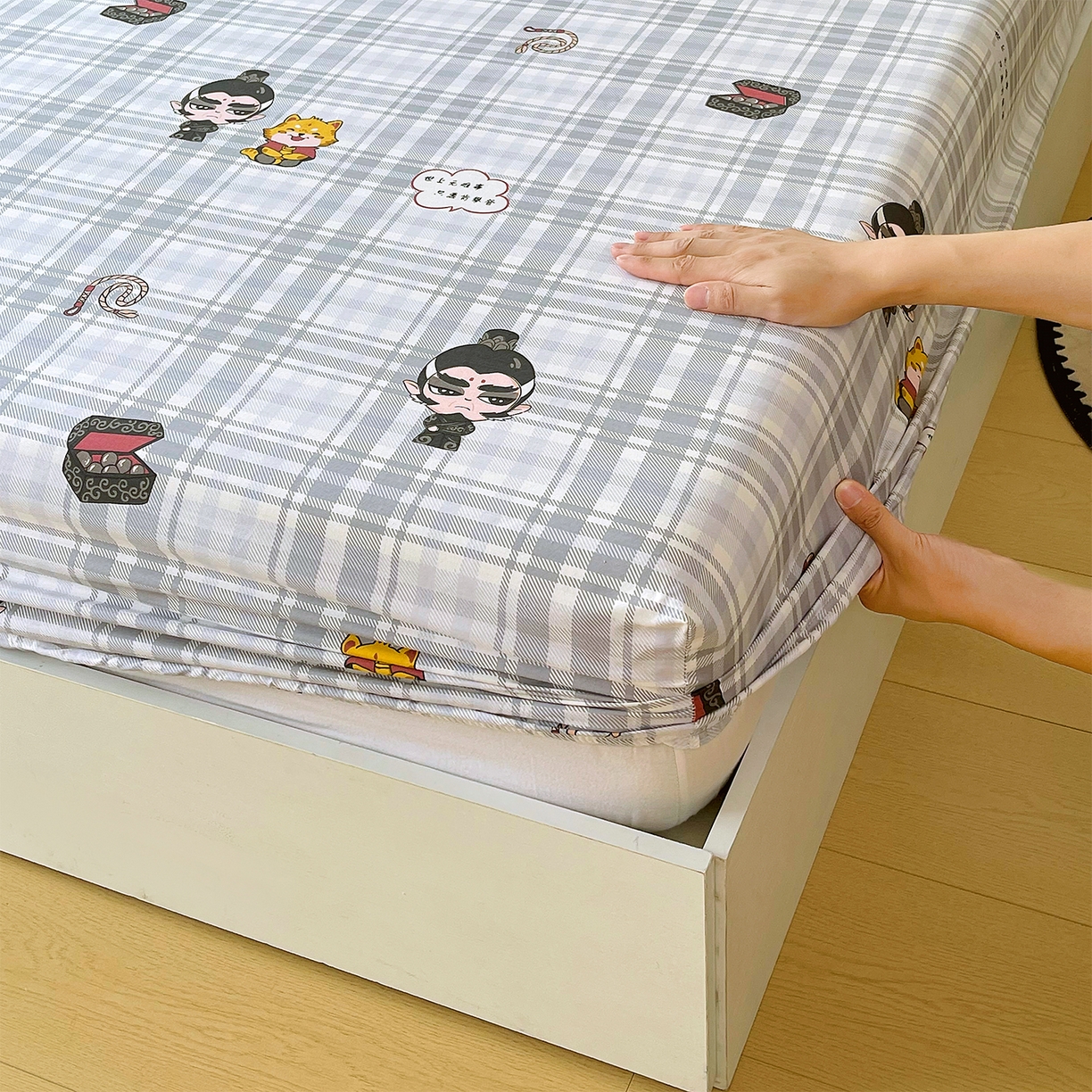 91家纺网 家纺一手货源 找家纺 金鑫汇家纺 2026新款13070全棉单品套件系列-成人床：A版单床笠 无畏申公豹-灰