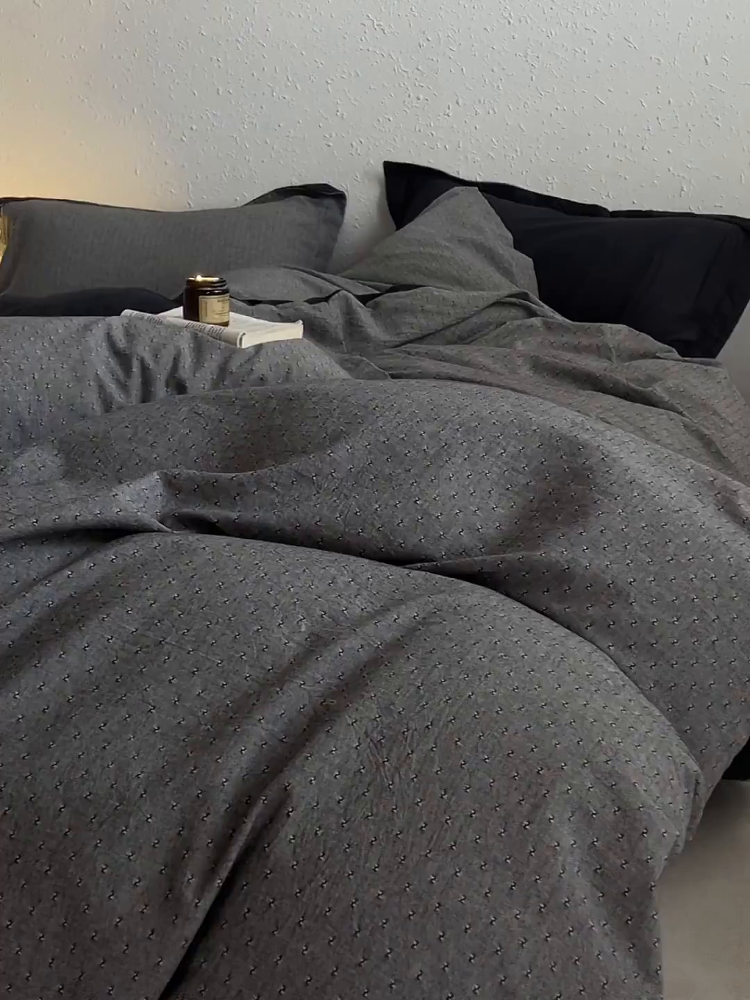 91家纺网 家纺一手货源 找家纺 笙意家纺 2025新款全棉A版棉麻B版13372四件套-云缦系列 云缦灰
